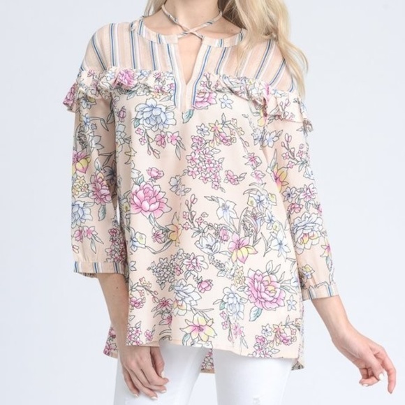 Jodifl Mix Pattern Top - Picture 2 of 7